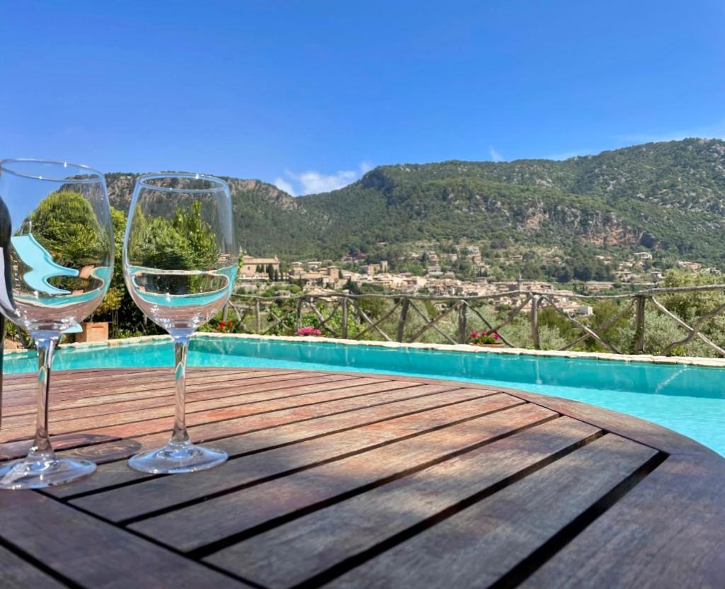 Fabulous Rustic Villa Set On Mountain With Unique Views Valldemossa  Exteriér fotografie