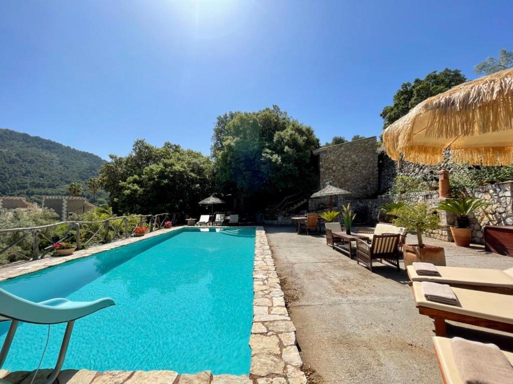 Fabulous Rustic Villa Set On Mountain With Unique Views Valldemossa  Exteriér fotografie