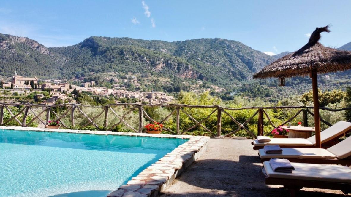 Fabulous Rustic Villa Set On Mountain With Unique Views Valldemossa  Exteriér fotografie